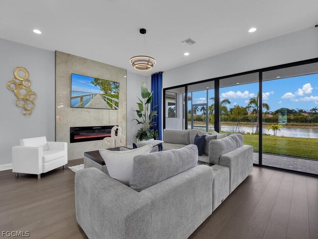 20739 Fair Oak Ln in Estero, FL - Building Photo - Building Photo