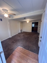 106 Elmwood St in East Peoria, IL - Building Photo - Building Photo