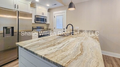 912 Worth St in La Fayette, GA - Foto de edificio - Building Photo