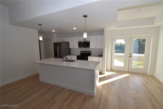 5051 Foxhall Rd in North Port, FL - Building Photo - Building Photo