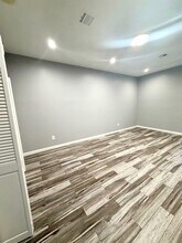 644 Newark Ave in Jersey City, NJ - Building Photo - Building Photo