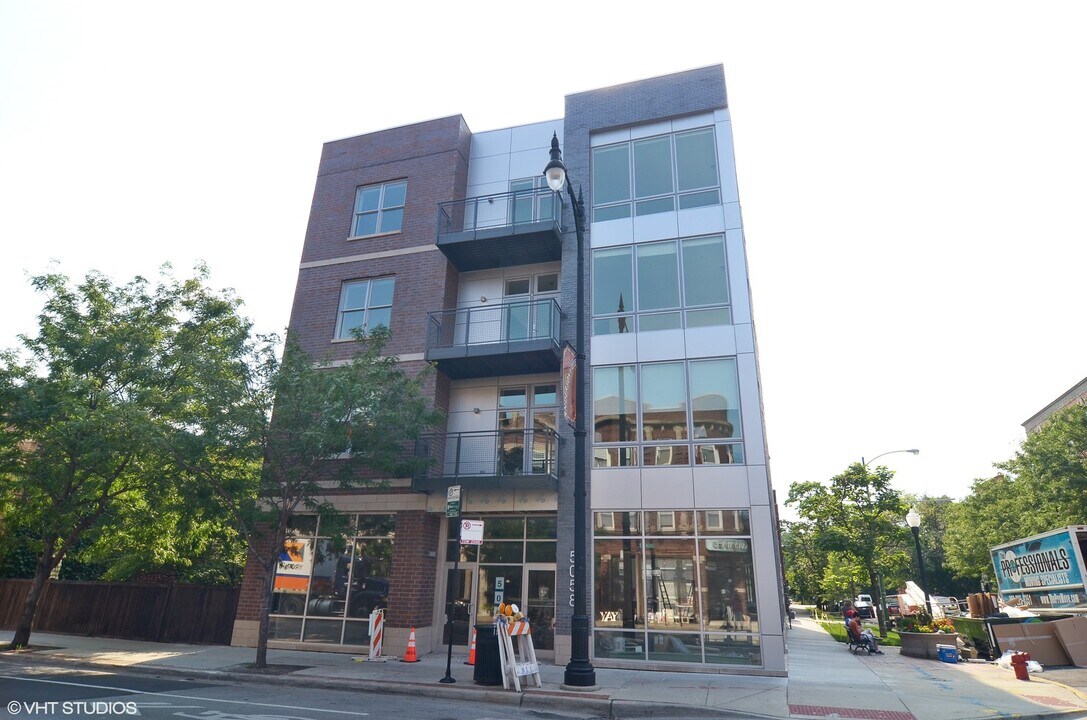 1507 W Carmen Ave in Chicago, IL - Building Photo