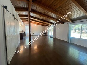 15964 Bull Bat Ln in La Pine, OR - Building Photo - Building Photo