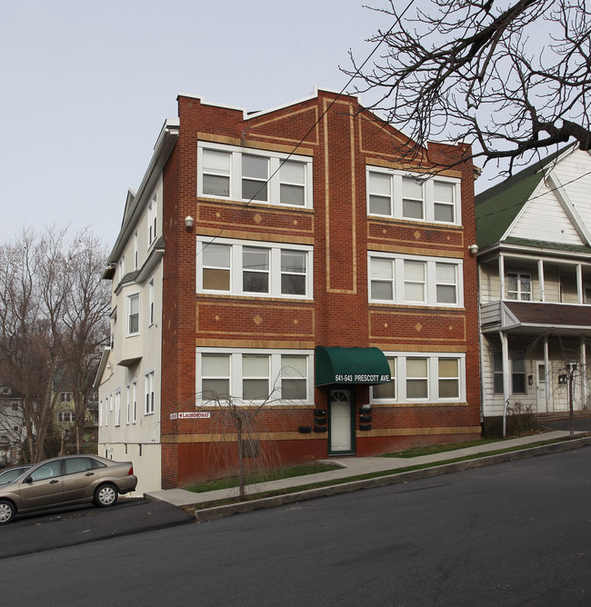 541-543 Prescott Ave in Scranton, PA - Foto de edificio - Building Photo