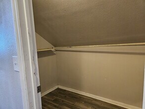 1719 W Craig Pl in San Antonio, TX - Building Photo - Building Photo