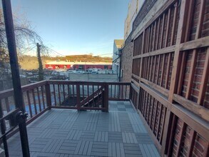 1933 4th St NE in Washington, DC - Foto de edificio - Building Photo