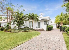 1082 NE 89th St in Miami, FL - Building Photo