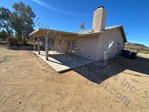 14725 Desert Star Rd in Apple Valley, CA - Building Photo - Building Photo