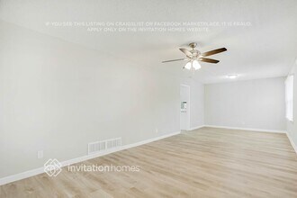 4076 Boulder Park Dr SW in Atlanta, GA - Foto de edificio - Building Photo