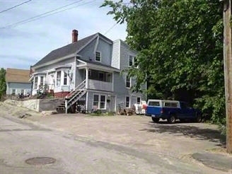 11 Orange St in Farmington, NH - Building Photo