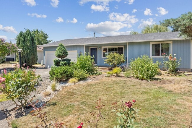 1331 SE Duke Dr in Hillsboro, OR - Building Photo - Building Photo