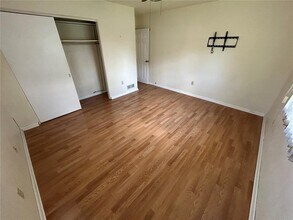 626 Chevy Chase Dr in Sarasota, FL - Building Photo - Building Photo