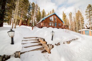 69 Snowshoe Cir in Breckenridge, CO - Building Photo