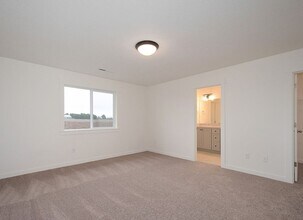 1029 Auburn Pl in Ridgefield, WA - Building Photo - Building Photo