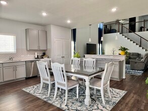 6601 Avila Way in Pflugerville, TX - Building Photo - Building Photo
