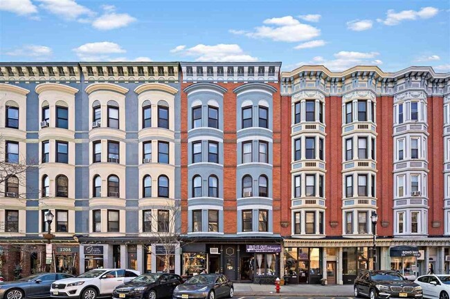 property at 1212 Washington St