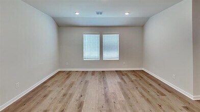 2825 Otis Ln in Yukon, OK - Building Photo - Building Photo