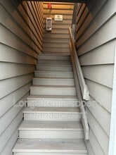 11380 SW Greenburg Rd in Portland, OR - Foto de edificio - Building Photo