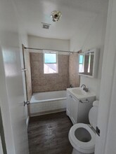 600 E Garfield Ave, Unit Unit 25 in Glendale, CA - Foto de edificio - Building Photo