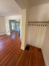 2045 SE Yamhill St in Portland, OR - Building Photo - Building Photo