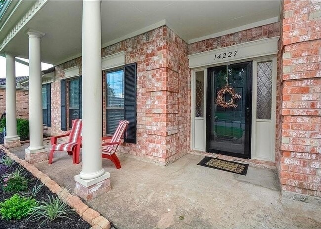 14227 Sandfield Dr in Houston, TX - Building Photo - Building Photo