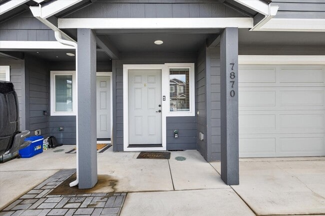 7870 Phaedra Ln in White City, OR - Building Photo - Building Photo