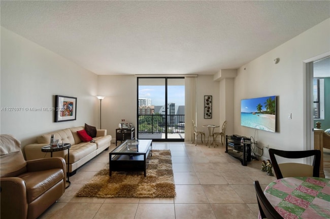 55 Merrick Way in Miami, FL - Building Photo - Building Photo