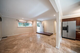 8085 Caminito de Pizza in San Diego, CA - Building Photo - Building Photo