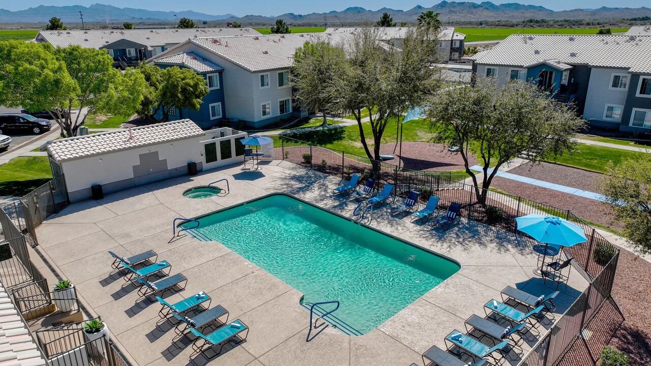 Riverwood Apartments in Buckeye, AZ - Building Photo