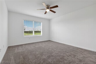 42392 Cascade Dr in Punta Gorda, FL - Foto de edificio - Building Photo
