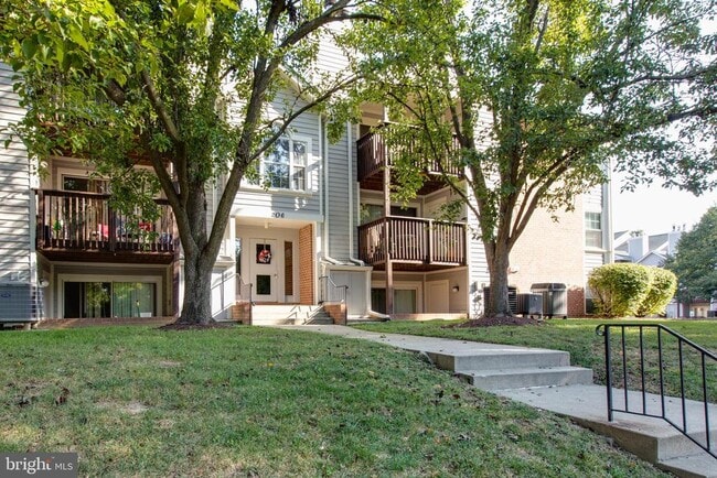 property at 206 Spring Maiden Ct