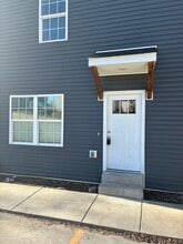 767 Monroe St in Clarksville, TN - Building Photo - Building Photo