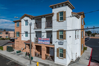 8969 Newport Ave in Fontana, CA - Building Photo - Building Photo