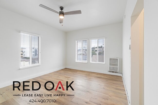 property at 516 N Harvard Blvd