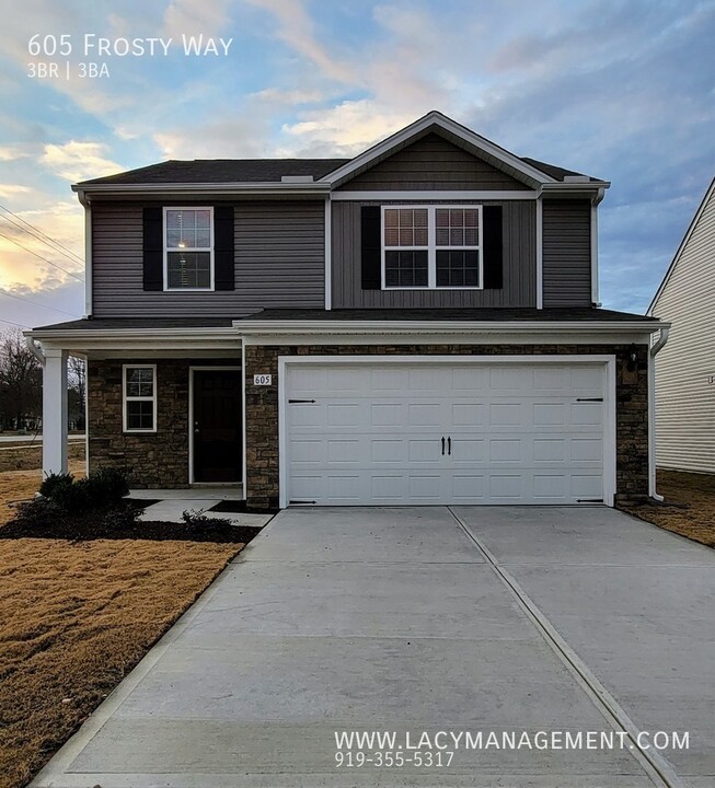 605 Frosty Way in Zebulon, NC - Building Photo