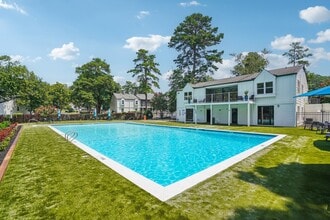 Dwell @ 750 in Marietta, GA - Foto de edificio - Building Photo