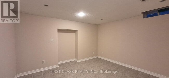 property at 2213 Rodick Rd