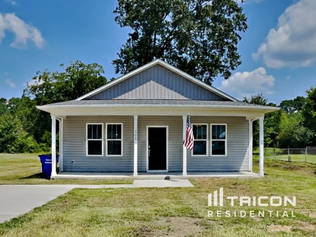 302 Stancil St in Smithfield, NC - Building Photo - Building Photo