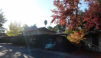 1936 Desert Cor in Walnut Creek, CA - Foto de edificio - Building Photo