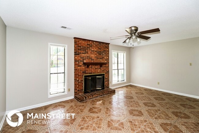 4475 Window Dr in Memphis, TN - Building Photo - Building Photo