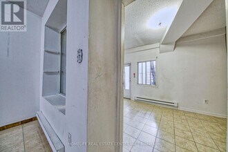 223 Jameson Ave in Toronto, ON - Building Photo - Building Photo