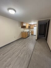 Shoreline Apartments in Erie, PA - Foto de edificio - Building Photo