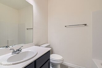 1341 Lakecrest Ln in Lewisville, TX - Building Photo - Building Photo