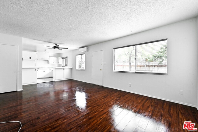 property at 1868 10th St