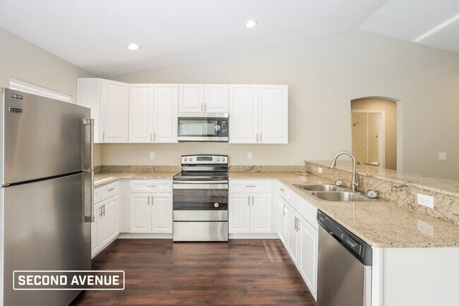 15258 SW 44th Terrace in Ocala, FL - Building Photo - Building Photo