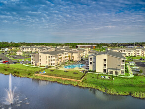 The Lofts At Wildlight in Yulee, FL - Foto de edificio - Building Photo