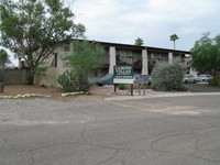 Camino Villas Apartment in Tucson, AZ - Foto de edificio - Building Photo