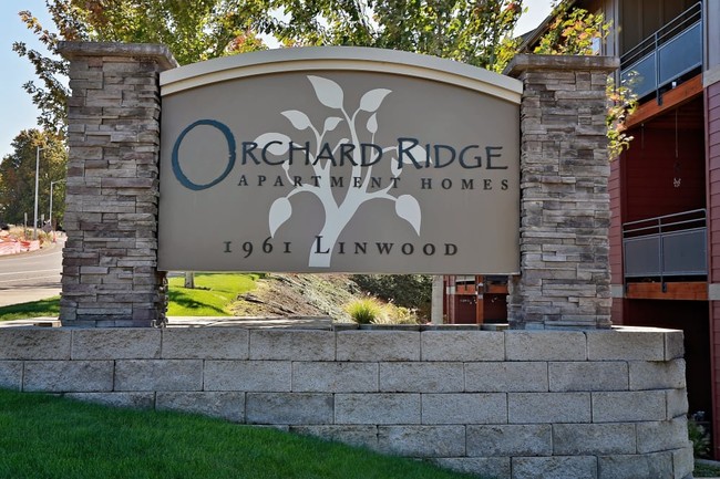 Orchard Ridge Apartments in Salem, OR - Building Photo - Building Photo