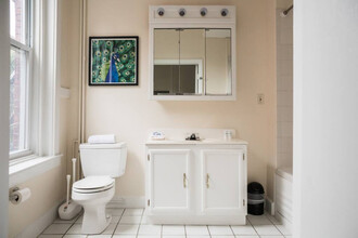 301 Newbury St in Boston, MA - Building Photo - Building Photo