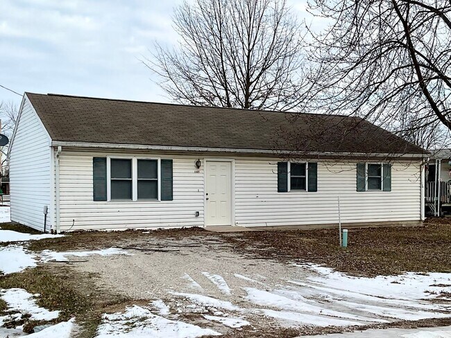 property at 1105 W Washington St
